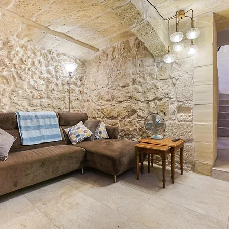 Rb42 - Charming & Historic House Ferienhaus Rabat