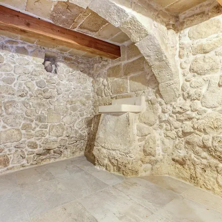 Rb42 - Charming & Historic House Dom wakacyjny *