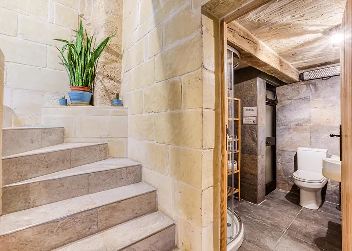 Rb42 - Charming & Historic House